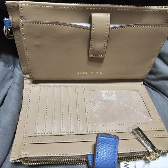 ANNE KLEIN WALLET - Picture 3 of 8